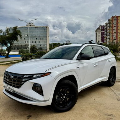 Hyundai Tucson 2022 NLine Nuevecito - 2/8