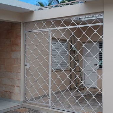 Dentro de un condominio - 2/10