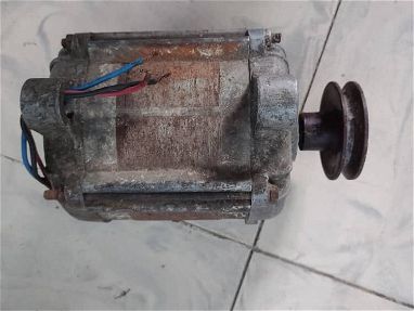 Motor de lavadora rusa sin capacitor - Img main-image-44497459