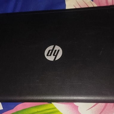 Laptop HP 15 Notebook PC💻ideal para estudiantes y trabajar al 100 ,todas sus teclas seguridad y garantía , Modelo: HP 1 - Img 123395642