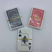 Juego de cartas plásticas - Img 45160658