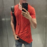 Siente como mis manos recorren tu ser y te hacen sentir más que placer - Img 57939485