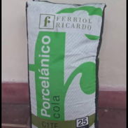 💥💥Cemento cola importado gris y blanco de la mejor calidad , porcelanico y ceramico . Para interior y para exterior. - Img 55919047