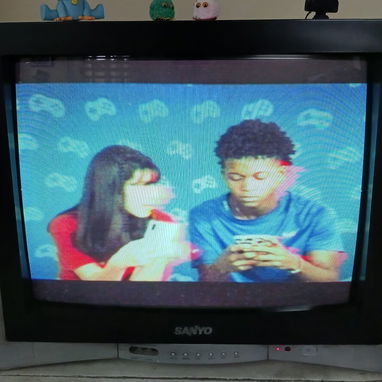 Televisor Sanyo 25" (culón) - 2/4