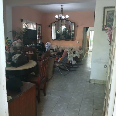 Casa independiente cerca de Reloj Club - 3/10