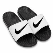 ✨ *Chancletas Nike* 💰Precio: 10 USD 📦Stock : *Beige con bastón Carmelita* : (#36 , 38 )  *Rosadas* : (37 y 40)  *Azul - Img 57979053