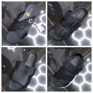 Chancletas de material y de marcas - Img 56361347