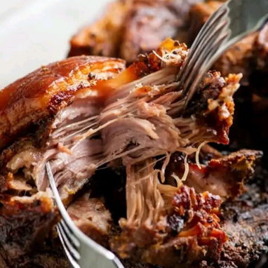 🐷🔥 ¿FIESTA EN LA HABANA? CERDO ASADO + COMIDA CRIOLLA A DOMICILIO 🚕🍖 - 2/3