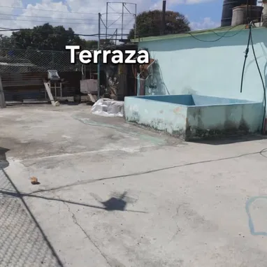 🏘*Casa independiente de dos niveles, muro perimetral alto y cero paredes compartidas. Tu espacio, tus reglas.* - 9/10