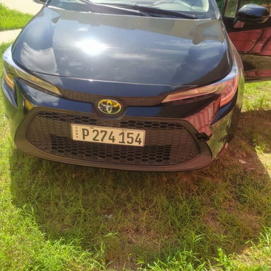 Vendo un negocio toyota Corolla, 2022 con 70,000 km - Img 113379223
