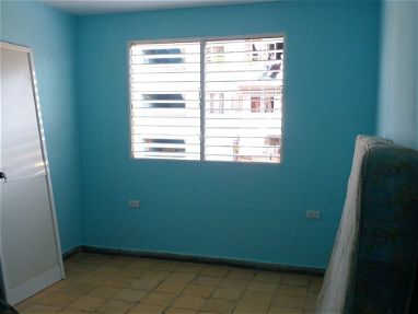 Apartamento de 2 habitaciones, 3er piso, Reparto Bahia Habana del Este - Img 67634892