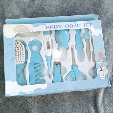 Ropa de bebé de 0 a 3 meses. Kit de aseo. Newborn - 4/4