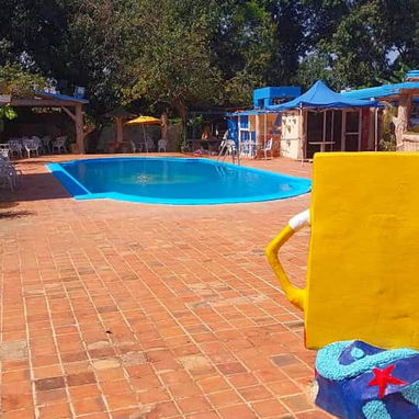 Piscina en Boyeros - Img 114484526
