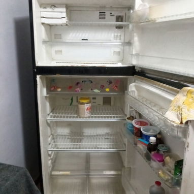 Vendo Refrigerador roto - Img 123687315