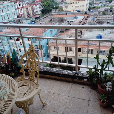 Apartamento 3 cuartos en el Vedado (a plazos) - Img 122595448