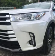 Toyota Highlander del 2019 ,en excelentes condiciones,es híbrido,se ha consolidado como uno de los SUVs más confiables - Img 47976768
