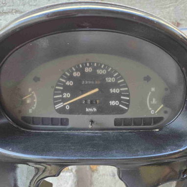 Pizarra de Subaru VIVIO c/relojes, completa en perfecto estado, con cenicero, tapas de bocina, con todo lo que lleva. - Img 121765890