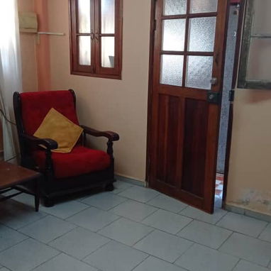 Se renta lineal loft con todas las condiciones muy próximo a 23 y 12 - 3/8