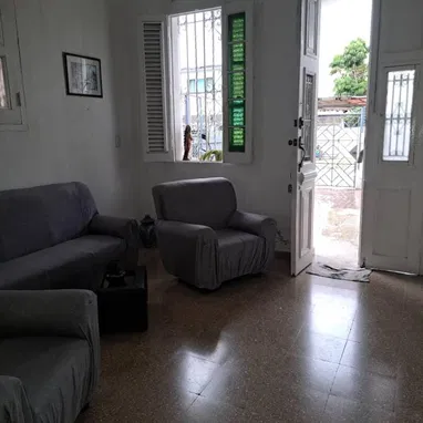 Casa independiente en Santo Su谩rez con garaje y 3 cuartos en 贸ptimo estado - Img 125888138