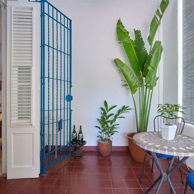 🏠Cod. Z | Alquiler por tiempo indefinido en el Vedado  - 2 Habitaciones + Terraza+ Planta eléctrica - Img 110047065