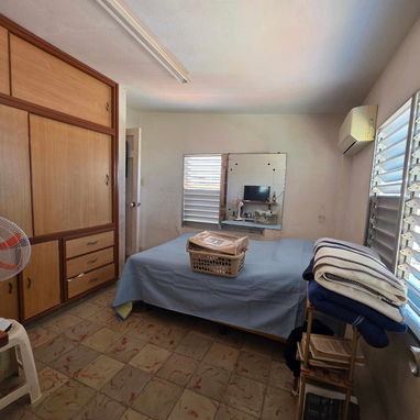 VEDADO APARTAMENTO TIPO PENTHOUSE ENTRE EL MALECÓN Y LINEA Y 12 - 8/10