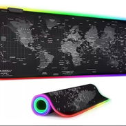 Alfombrilla _ Mousepad XXL - bordes RGB. 20 USD - Img 55450992