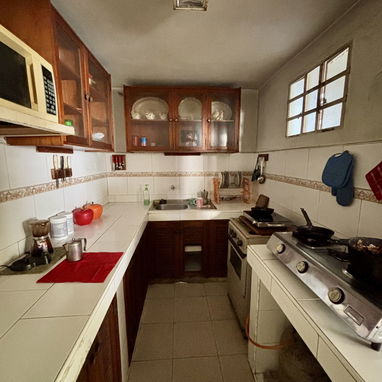 GG-161 | CASA INDEPENDIENTE EN EL AUTO POR 25000 (2 CUARTOS, 2 BAÑOS, PASILLOS LATERALES Y PATIO) - 3/7