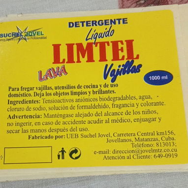 Pomos plásticos 120 y 240 ml y etiketas d detergente Lintel originales 5 cup - 2/3