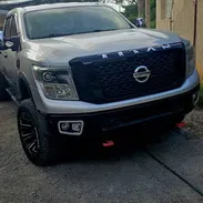 Nissan titan diésel 2020, motor Cummins - Img 56150483