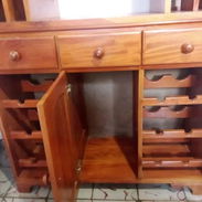 Caba mueble para vasos copas y botellas de muy buena calidad - Img 57493372