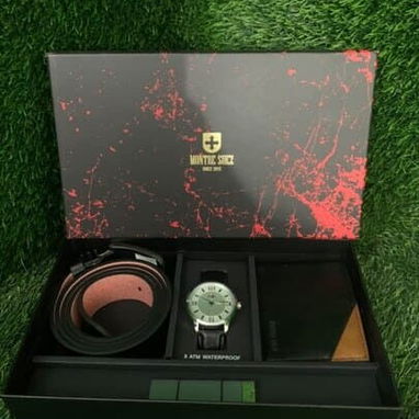 Set completos para hombres  (Cinto,billetera,reloj, fosforera )35 USD O 26250mn. 📞56249037 - 2/4