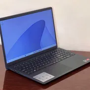 Laptop Dell Nueva - Img 56069270