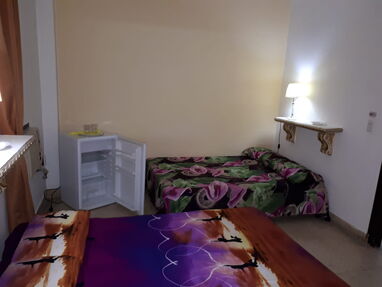 Renta de habitaciones en el Vedado. Excelente confort - Img 65086587