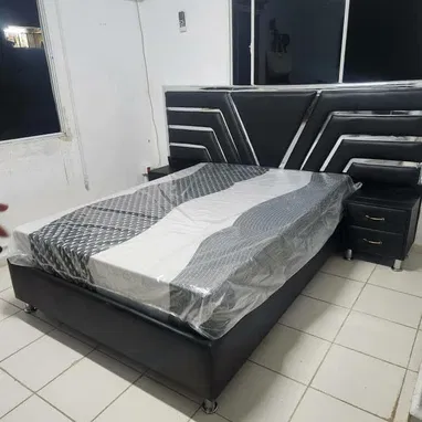 Exclusivas Camas  Tapizadas - Img 116779837