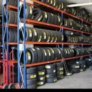 Gomas-Neumáticos de carros, camiones y baterías - Img 58244293