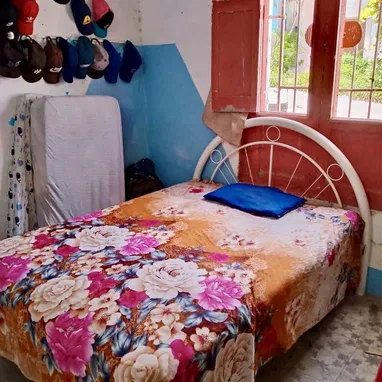 GG-157 | 🔑 CASA INDEPENDIENTE EN ESQUINA EN LAWTON (AMUEBLADA Y EQUIPADA) Hoggar Inmobiliaria vende súper ganga de casa - 8/10