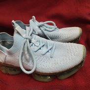 En venta un par de zapatos número 12 para niño o niña. En buen estado - Img 54334696