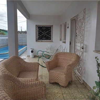 RENTA DE CASA CON PISCINA EN GUANABO, IDEAL PARA LOS MESES DE VACACIONES - Img 118793313