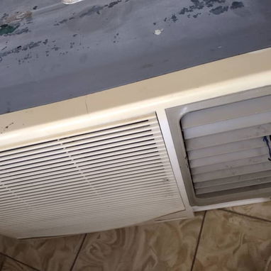 Aire acondicionado de pared (ventana) de uso en perfecto estado tecnico marca Vince todo original - Img 124615674