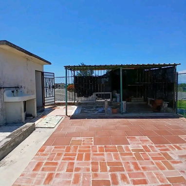 Apartamento 2do piso en Playa Rpto La Ceiba - Img 125770100