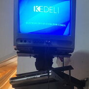TV marca panasonic con su soporte  DVD marca kedely ( No es por separado) es todo - Img 45622884