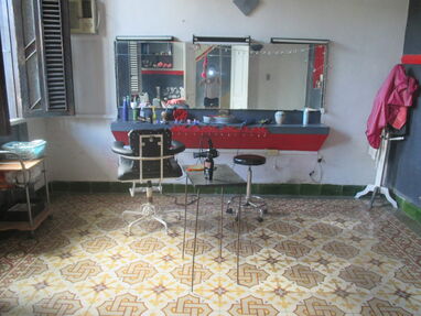 Se vende casa Santos Suarez ganga 4 cuartos piscina peluquería - Img 64420616
