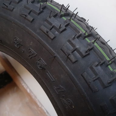 Gomas de triciclo rin 12 - 8/9