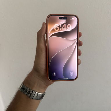 iPhone 17 Pro Max - 2/3