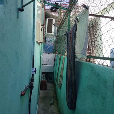 Venta de apartamento interior planta baja en santo Suarez - Img 121430085
