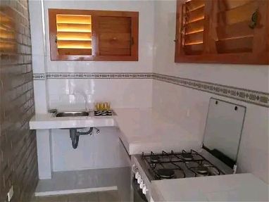 Se oferta esta excelente casa con piscina de 8 habitaciones en Guanabo +5355658043 - Img 65067787