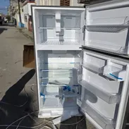 Refrigeradores marca LG y Samsung de varios modelos y medidas - Img 55811729