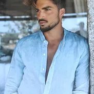 Camisas azul de lino mangas cortas y largas , camisa blanca,  pantalón blanco - Img 50525650