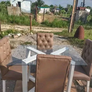En venta juegos de comedor disponible para el colegio del hogar con maxima calidad y garantía.... - 10/10