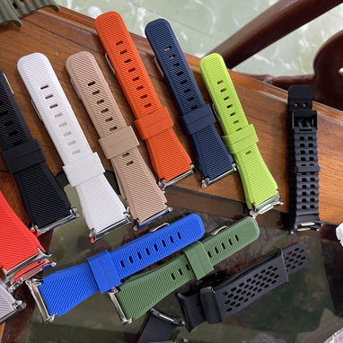 Todos los accesorios para que proteja su Galaxy Watch Ultra 47mm - Img 79683872